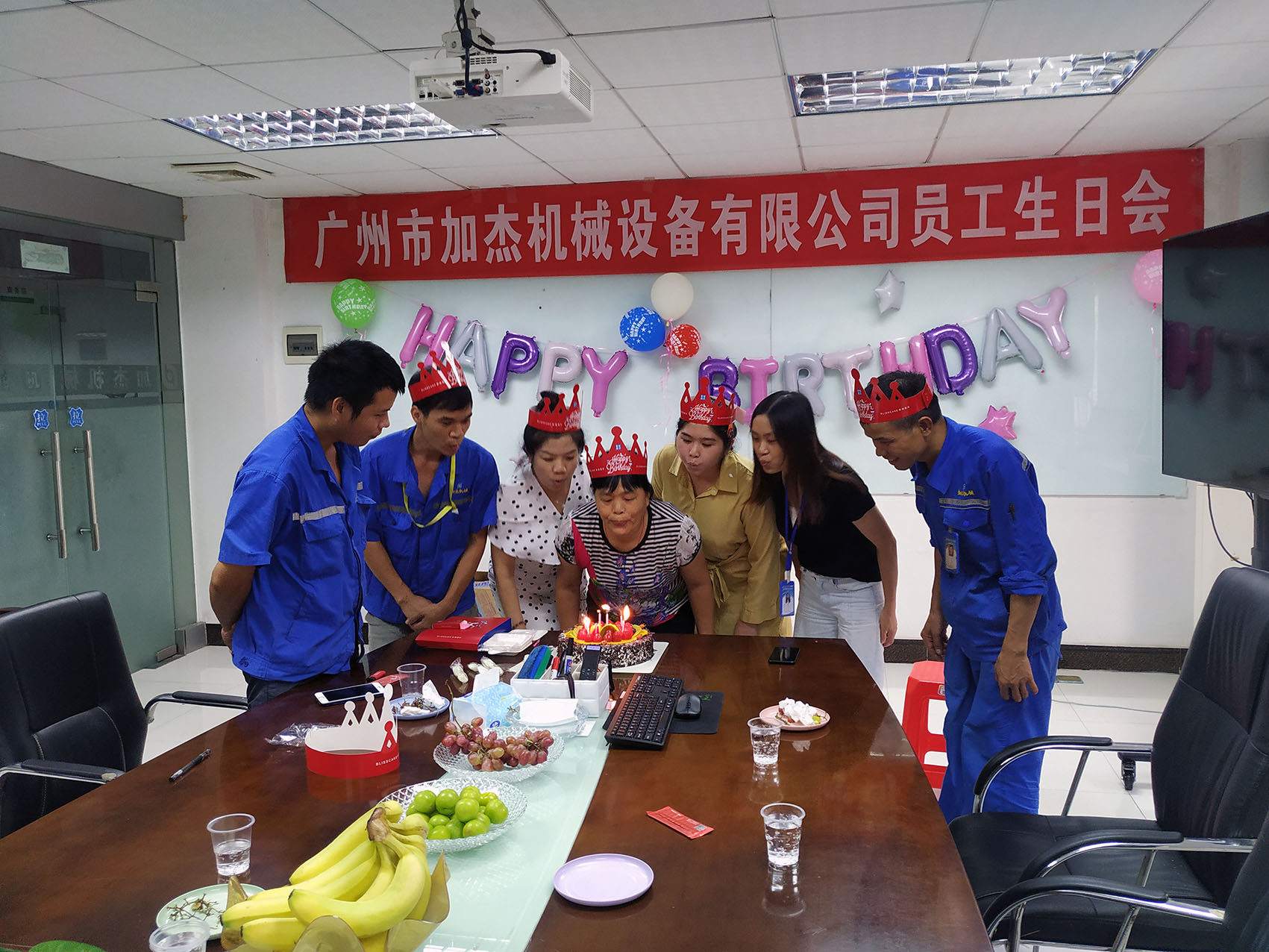 bd4cbc69cef1165ebf63812f98810bdf.jpg